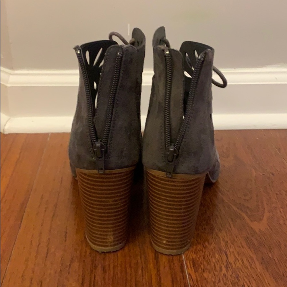 Rampage Heels - Picture 4 of 5